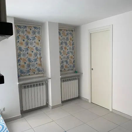 度假居 La Casa Al Mare 蒙泰迪普罗奇达