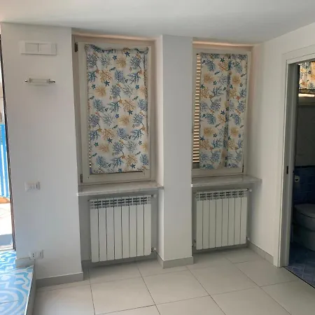 度假居 La Casa Al Mare 蒙泰迪普罗奇达